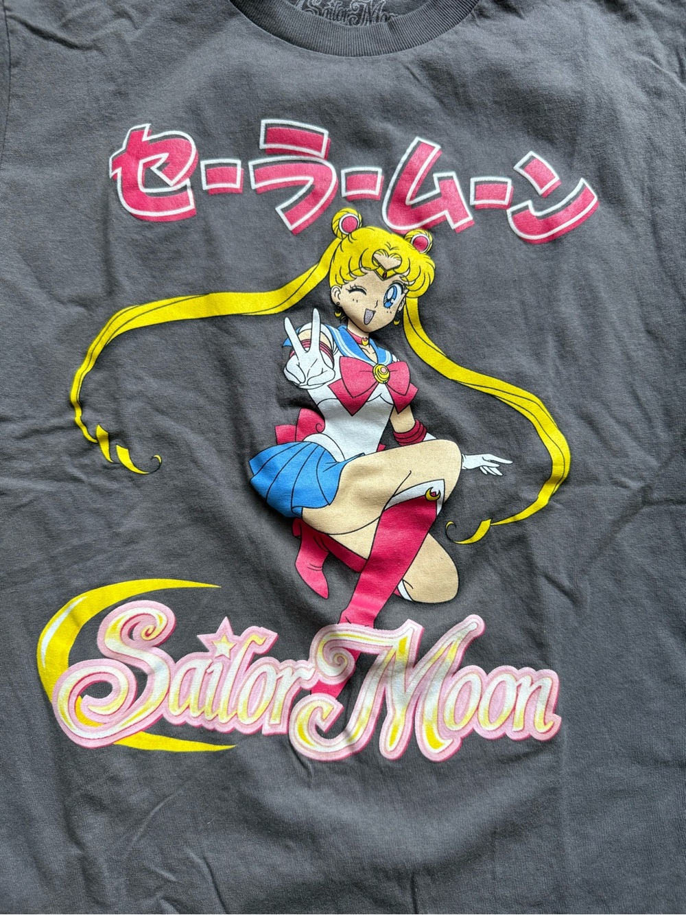 Sailor Moon Graphic Tee - Picture 2 of 5